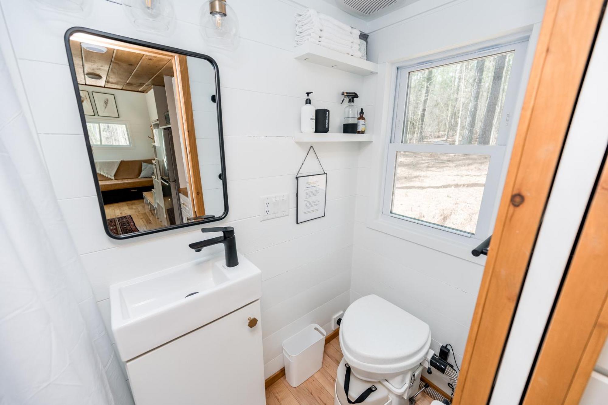 Pine Creek Tiny House Villa Amherst Bagian luar foto